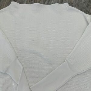WHITE BOATNECK SWEATER